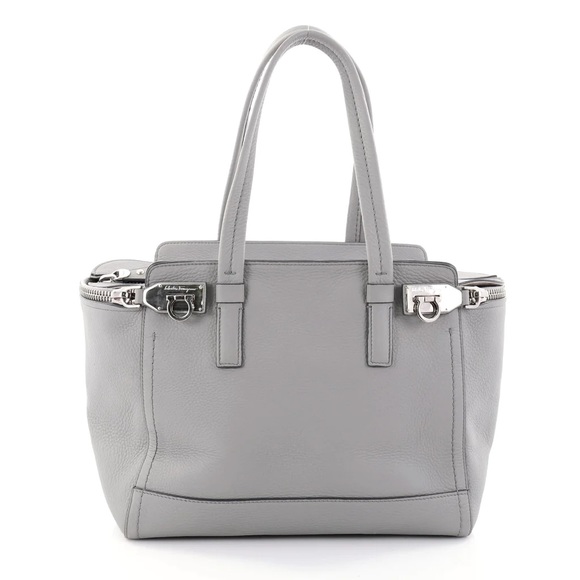 ♥️Host Pick♥️ Salvatore Ferragamo VERVE Bag - Picture 3 of 15